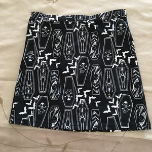 Too fast skirt size M
